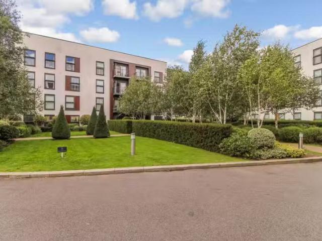 House for rent in Little Stanmore, Greater London