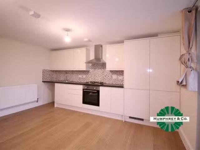 House for rent in Ilford, Greater London