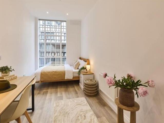 Flat for rent in Topsham, Exeter