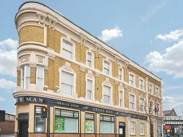 House for rent in Lyons, Greater London