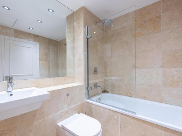 Flat for rent in Cat Hill