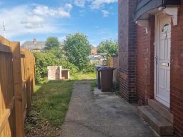 Flat for rent in Heaton, Tyne And Wear