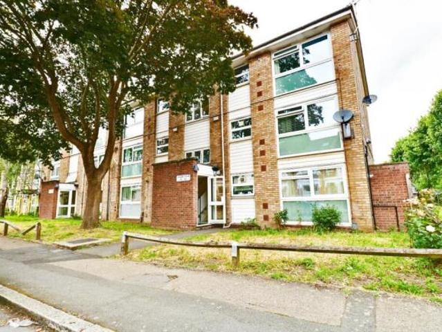 Flat for rent in Bridgefield, Kent