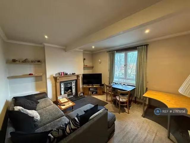 House for rent in Moat, Slateford