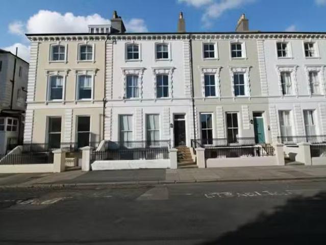 House for rent in Upperton, Eastbourne