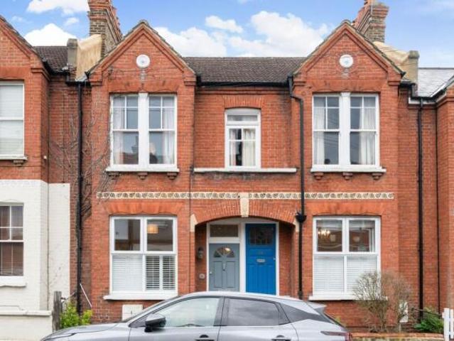 Flat for rent in Tooting Graveney, Isle Of Man