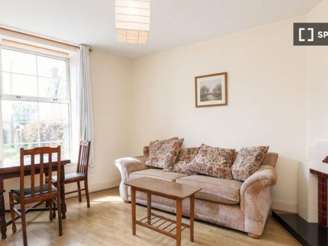 Apartment to rent in Bluebell, North Tipperary