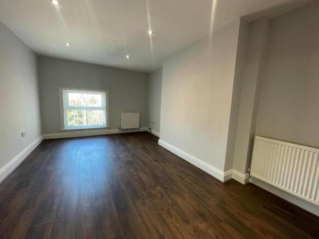 Flat for rent in Barton Stacey, Hampshire