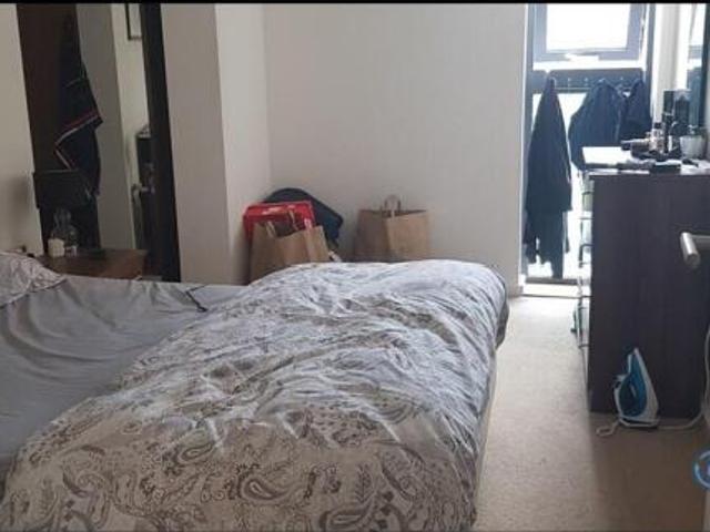 Flat for rent in Cat Hill