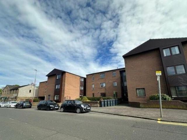 House for rent in Juniper Green, Scotland