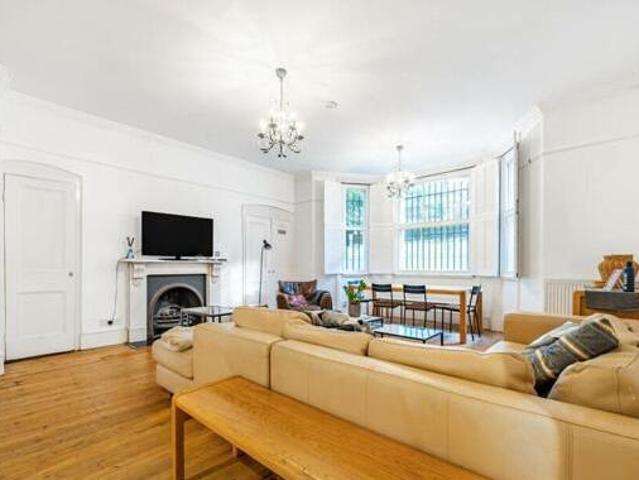 House for rent in Lyons, Greater London
