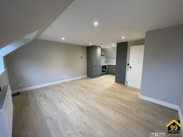 House for rent in Fole, Surrey