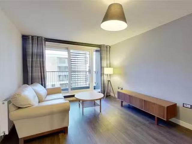 House for rent in Comely Bank, Scotland