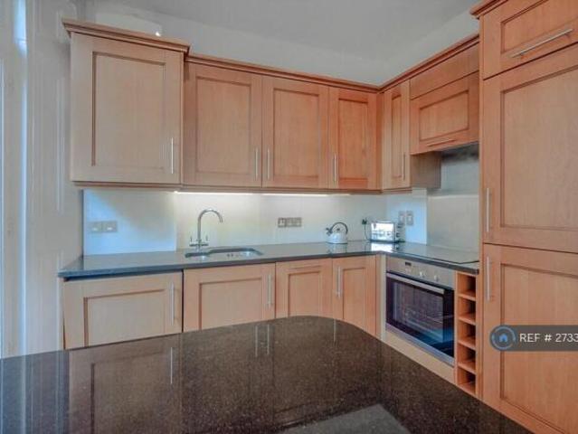 Flat for rent in Cat Hill