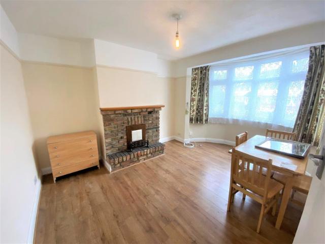 Apartment for rent in London Borough of Brent, Greater London