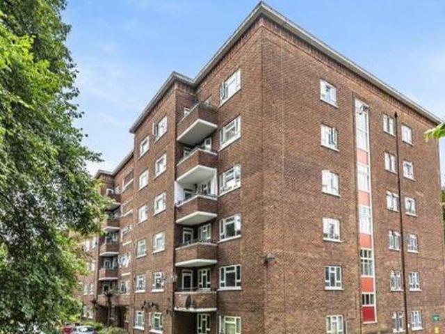 House for rent in Kingston Upon Thames, Greater London