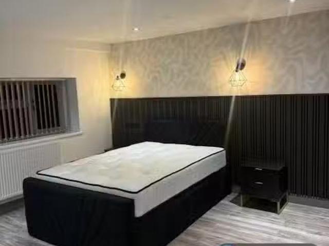 House for rent in Cannon Park, Kirby Corner