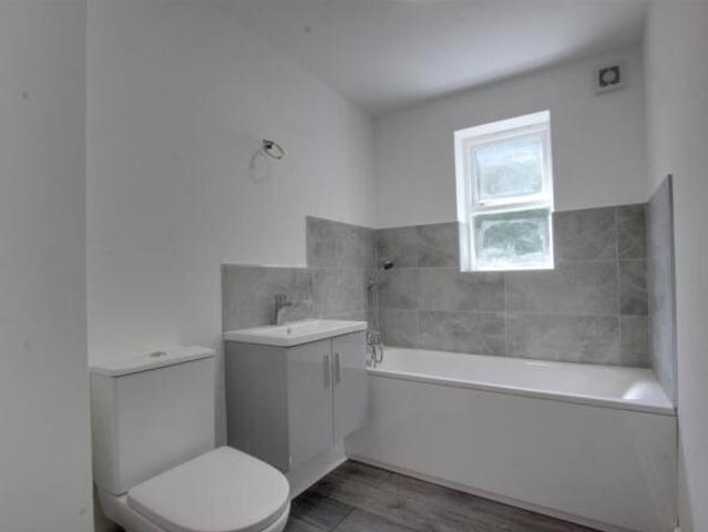 Flat for rent in Enfield, Greater London