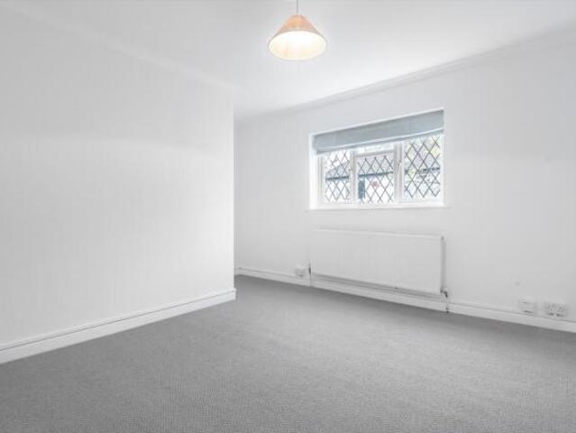 Flat for rent in Wimbledon, Greater London