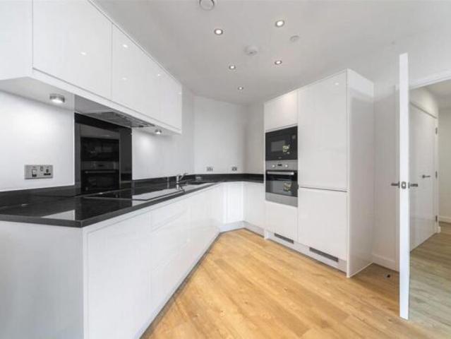 Flat for rent in Greater London