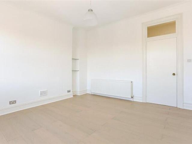 Flat for rent in Lanark, Scotland