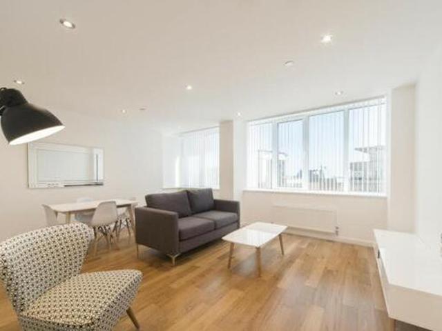 House for rent in Surrey