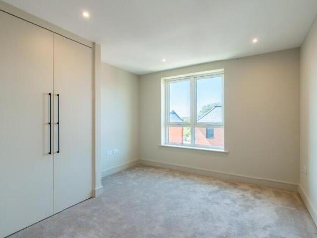 Flat for rent in Cat Hill