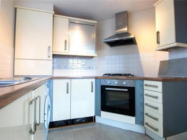 Flat for rent in Huyton, Knowsley