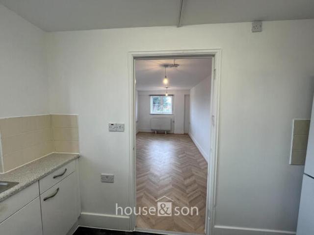 Flat for rent in Latimer, Buckinghamshire