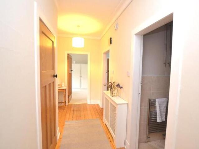 Flat for rent in Comely Bank, Craigleith