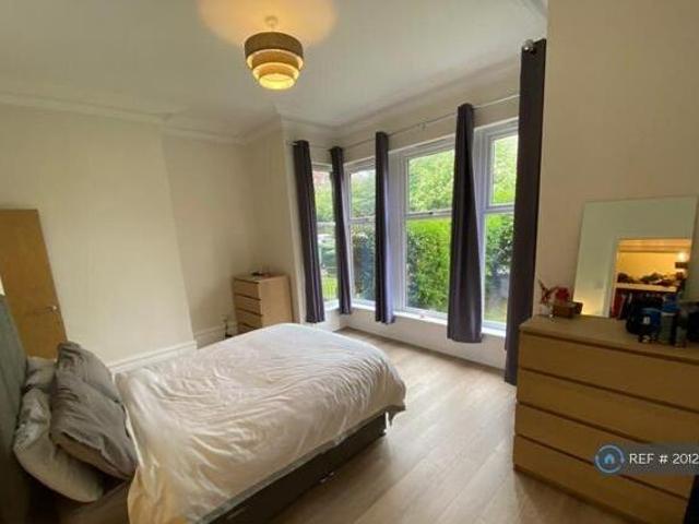 House for rent in West Park, West Yorkshire