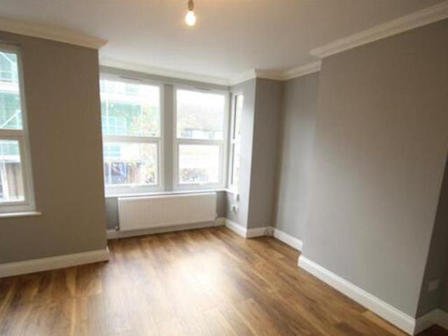 House for rent in Alton Barnes, Essex