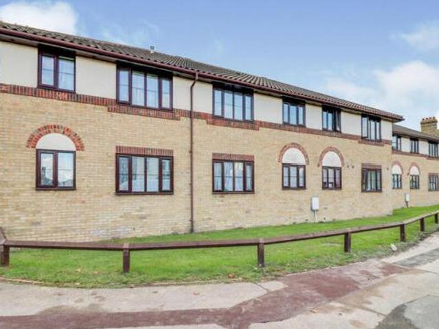 House for rent in Alton Barnes, Essex