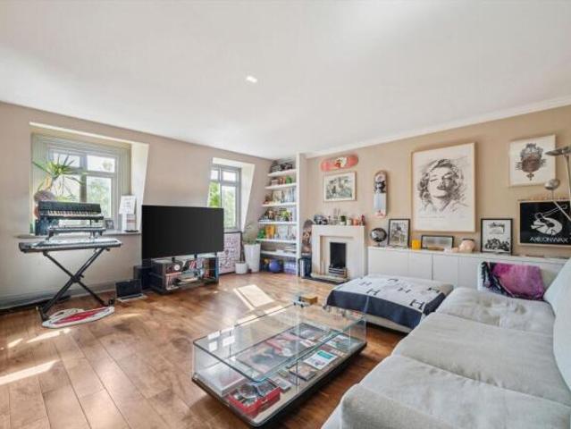 Flat for rent in Cat Hill
