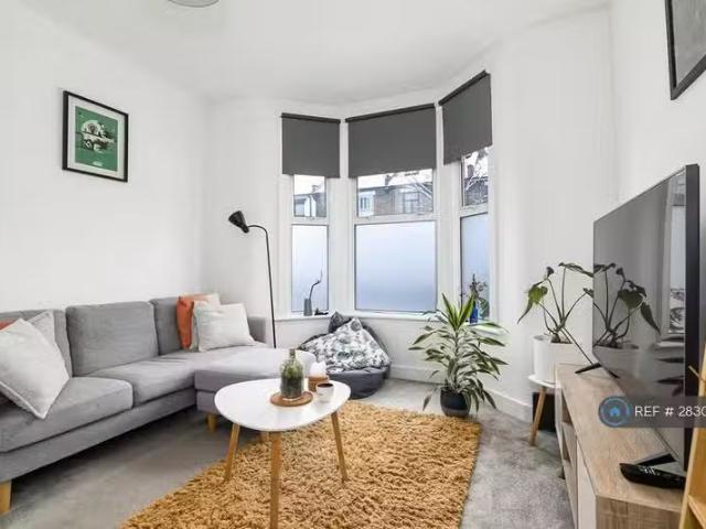 House for rent in Snaresbrook, Greater London