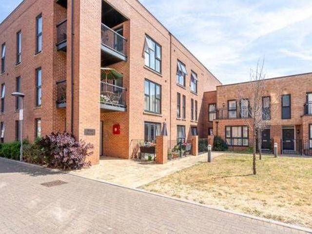 House for rent in Littlecote, West Sussex