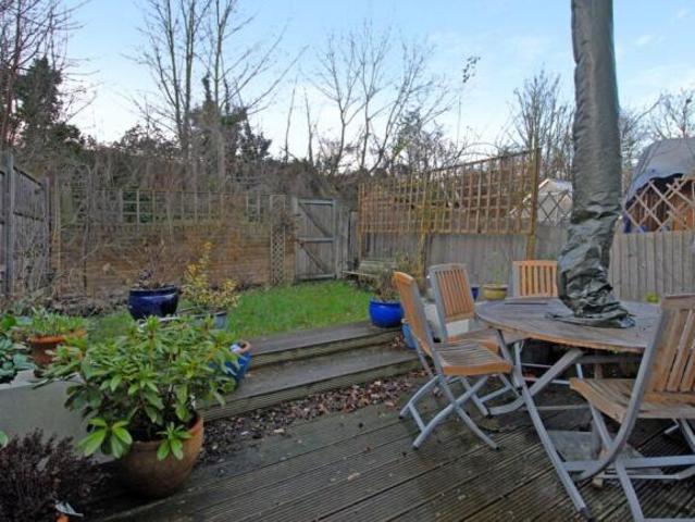 Flat for rent in Tooting, Greater London