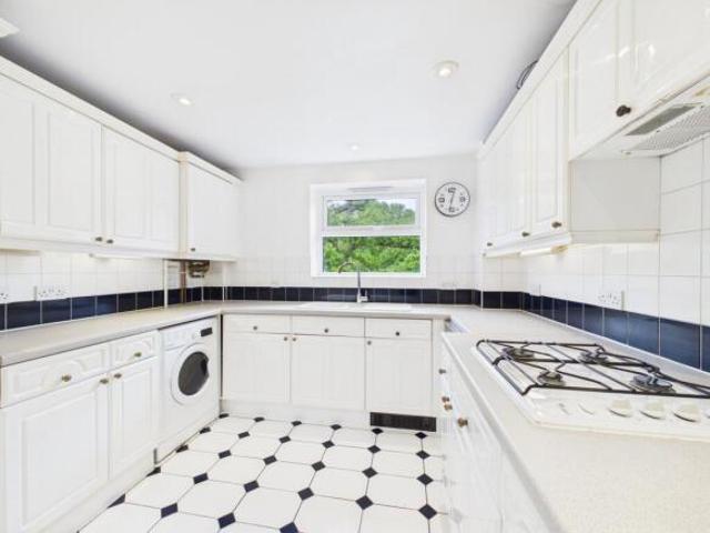 Flat for rent in Tooting Graveney, Isle Of Man