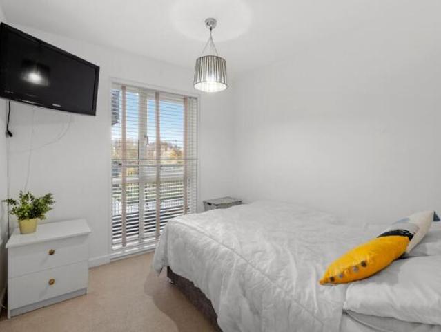 Flat for rent in Belvedere, Greater London