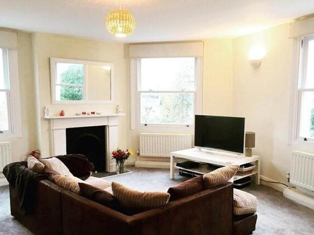 House for rent in Lyons, Greater London