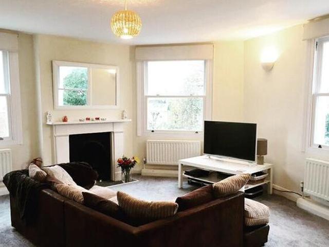 House for rent in Lyons, Greater London