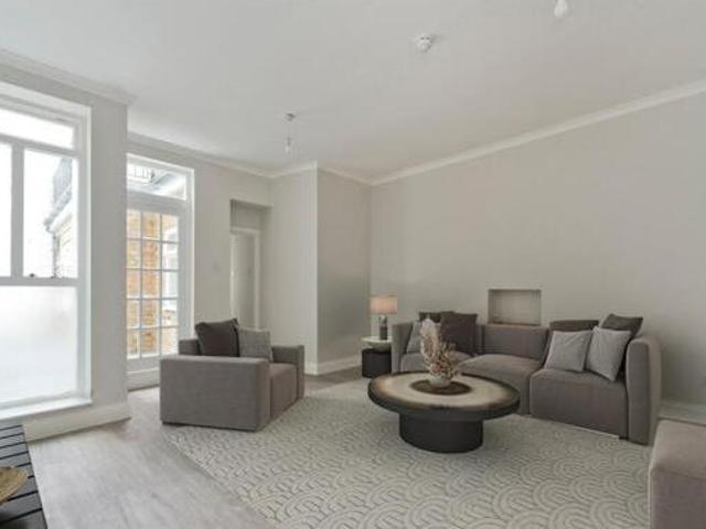 House for rent in Lyons, Greater London