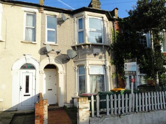House for rent in Lyons, Greater London