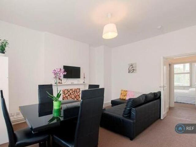 House for rent in Lyons, Greater London