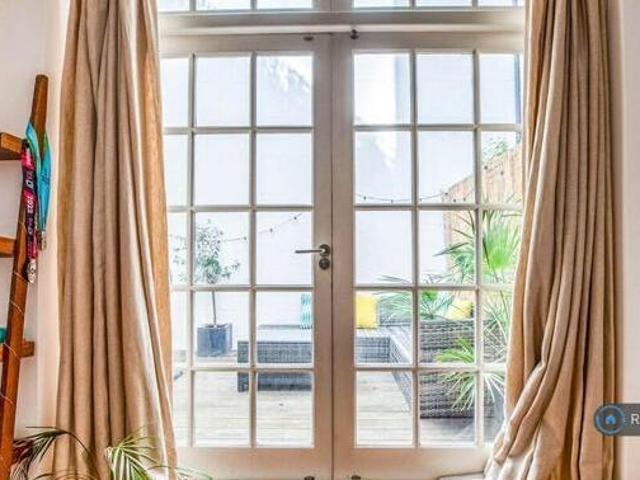 House for rent in City of London, Greater London