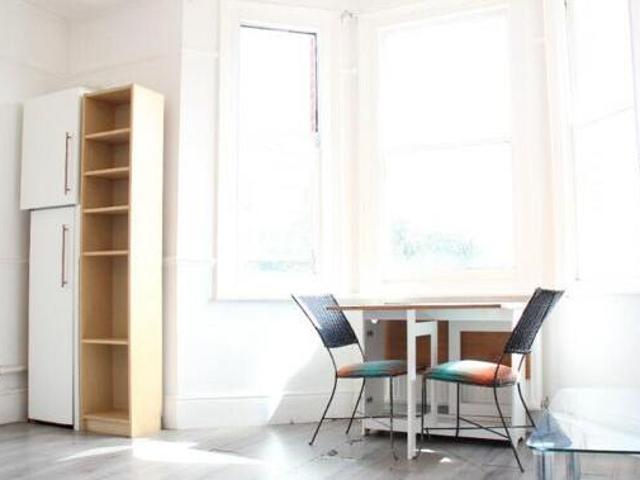 House for rent in Lyons, Greater London