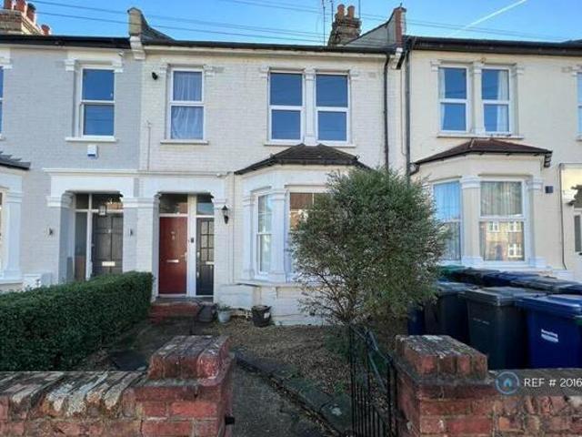 House for rent in Lyons, Greater London