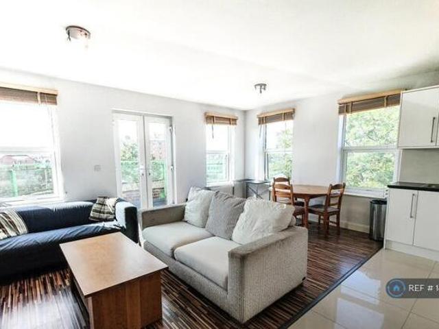 House for rent in Lyons, Greater London