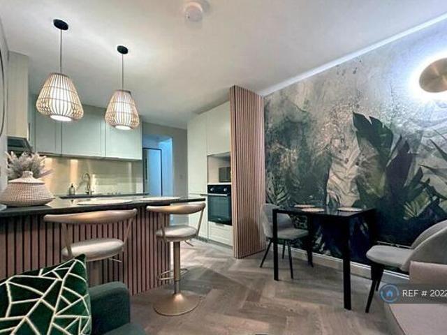 House for rent in Lyons, Greater London