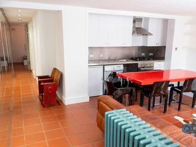 House for rent in Lyons, Greater London